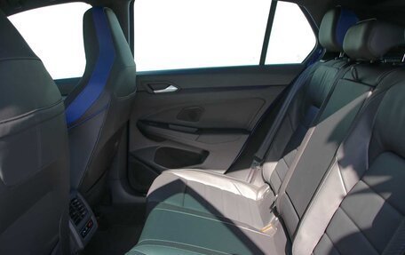 Volkswagen Golf R, 2022 год, 5 180 000 рублей, 15 фотография