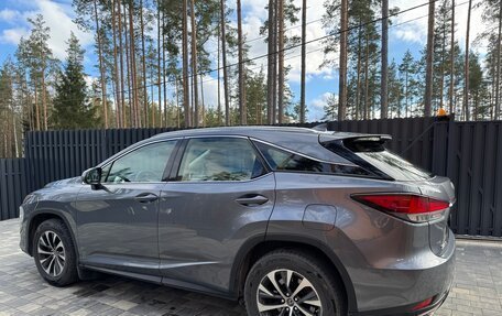 Lexus RX IV рестайлинг, 2020 год, 5 200 000 рублей, 5 фотография