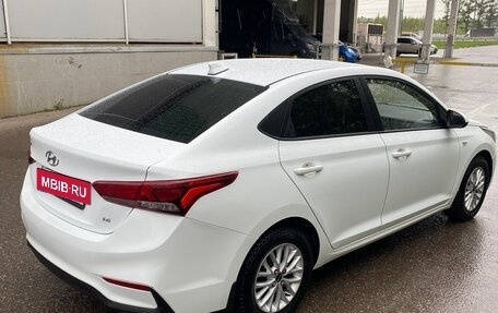Hyundai Solaris II рестайлинг, 2019 год, 1 570 000 рублей, 2 фотография
