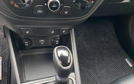 Hyundai Solaris II рестайлинг, 2019 год, 1 570 000 рублей, 11 фотография