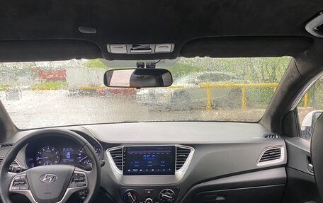 Hyundai Solaris II рестайлинг, 2019 год, 1 570 000 рублей, 12 фотография