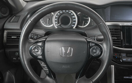 Honda Accord IX рестайлинг, 2017 год, 2 399 000 рублей, 15 фотография