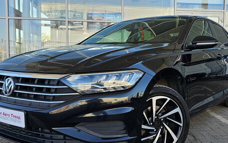 Volkswagen Jetta VII, 2020 год, 1 990 000 рублей, 1 фотография