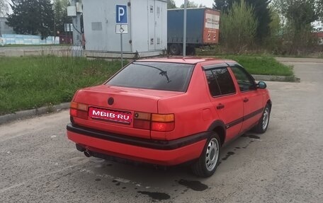 Volkswagen Vento, 1992 год, 200 000 рублей, 1 фотография