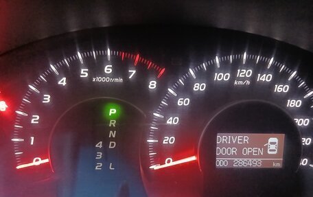 Toyota Camry, 2008 год, 900 000 рублей, 7 фотография