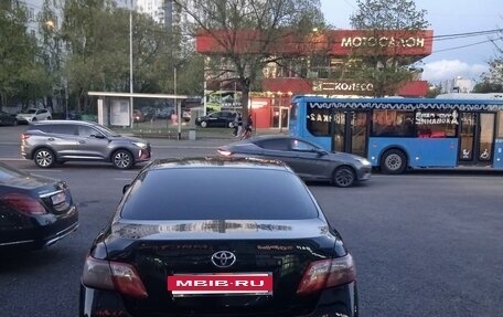 Toyota Camry, 2008 год, 900 000 рублей, 2 фотография