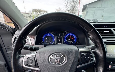 Toyota Camry, 2015 год, 1 890 000 рублей, 7 фотография