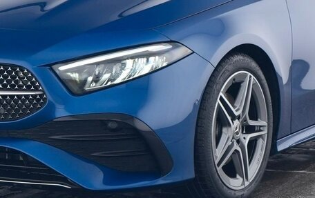 Mercedes-Benz A-Класс, 2023 год, 4 560 000 рублей, 2 фотография