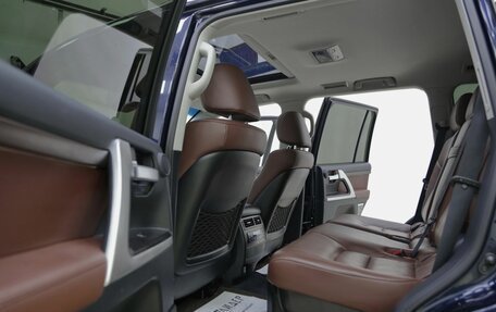 Toyota Land Cruiser 200, 2016 год, 6 099 000 рублей, 6 фотография