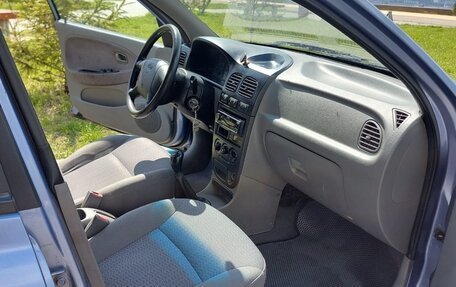 KIA Rio II, 2002 год, 295 000 рублей, 8 фотография