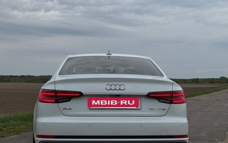 Audi A4, 2018 год, 2 400 000 рублей, 3 фотография