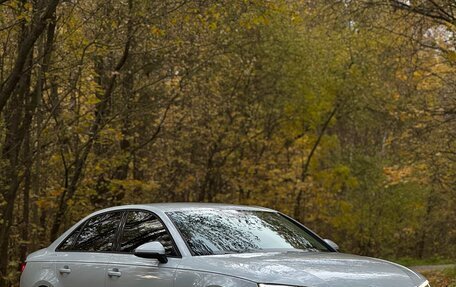Audi A4, 2018 год, 2 400 000 рублей, 19 фотография