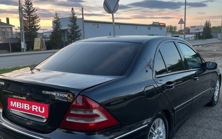 Mercedes-Benz C-Класс, 2000 год, 270 000 рублей, 4 фотография