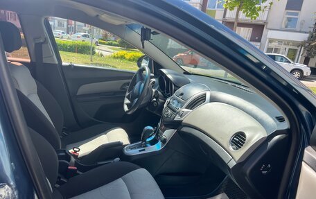 Chevrolet Cruze II, 2014 год, 820 000 рублей, 4 фотография