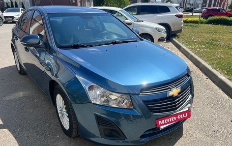 Chevrolet Cruze II, 2014 год, 820 000 рублей, 2 фотография