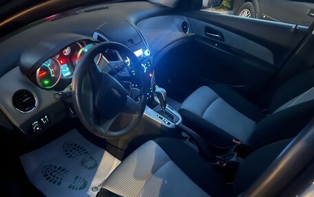 Chevrolet Cruze II, 2014 год, 820 000 рублей, 16 фотография