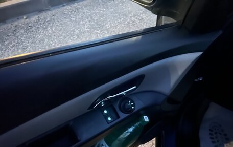 Chevrolet Cruze II, 2014 год, 820 000 рублей, 17 фотография