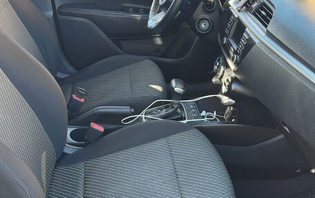 KIA Rio IV, 2019 год, 1 100 000 рублей, 6 фотография
