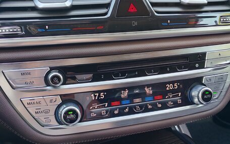 BMW 7 серия, 2016 год, 3 300 000 рублей, 22 фотография