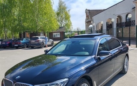 BMW 7 серия, 2016 год, 3 300 000 рублей, 32 фотография