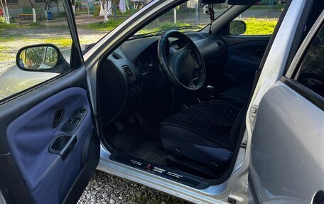 Mitsubishi Carisma I, 2003 год, 320 000 рублей, 5 фотография
