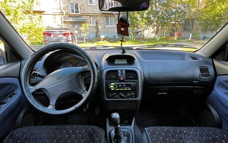 Mitsubishi Carisma I, 2003 год, 320 000 рублей, 8 фотография