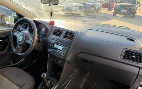 Volkswagen Polo VI (EU Market), 2010 год, 549 000 рублей, 10 фотография