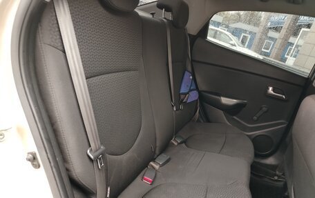 KIA Rio III рестайлинг, 2013 год, 770 000 рублей, 11 фотография