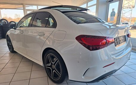 Mercedes-Benz A-Класс, 2024 год, 4 650 000 рублей, 4 фотография