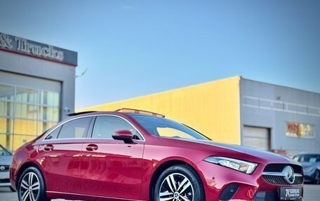 Mercedes-Benz A-Класс, 2022 год, 3 180 000 рублей, 3 фотография