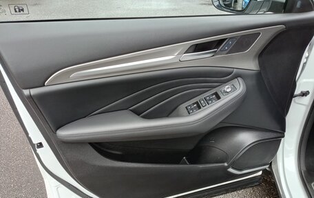 Haval F7 I, 2022 год, 1 899 000 рублей, 18 фотография