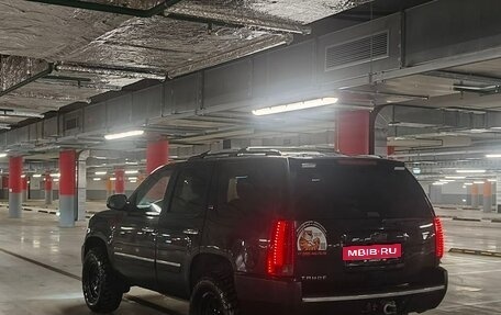 Chevrolet Tahoe III, 2012 год, 2 700 000 рублей, 4 фотография