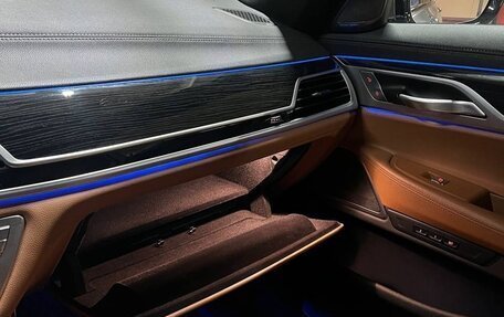 BMW 7 серия, 2020 год, 6 150 000 рублей, 16 фотография