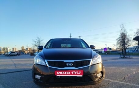 KIA cee'd I рестайлинг, 2012 год, 920 000 рублей, 4 фотография