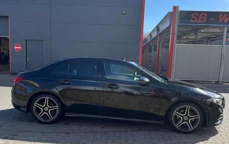 Mercedes-Benz A-Класс, 2022 год, 3 110 000 рублей, 3 фотография