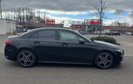 Mercedes-Benz A-Класс, 2022 год, 3 110 000 рублей, 6 фотография