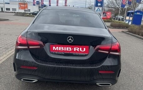 Mercedes-Benz A-Класс, 2022 год, 3 110 000 рублей, 2 фотография