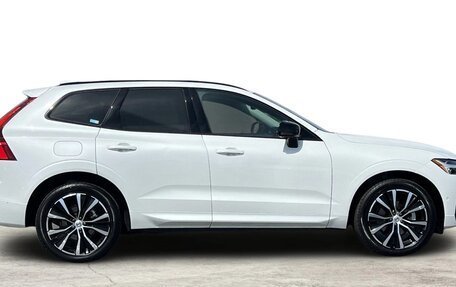 Volvo XC60 II, 2022 год, 5 613 000 рублей, 4 фотография