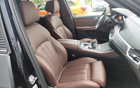 BMW X5, 2019 год, 7 700 000 рублей, 17 фотография