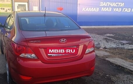 Hyundai Solaris II рестайлинг, 2013 год, 850 000 рублей, 3 фотография