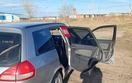 Nissan Wingroad III, 2000 год, 245 000 рублей, 5 фотография