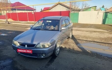 Nissan Wingroad III, 2000 год, 245 000 рублей, 2 фотография