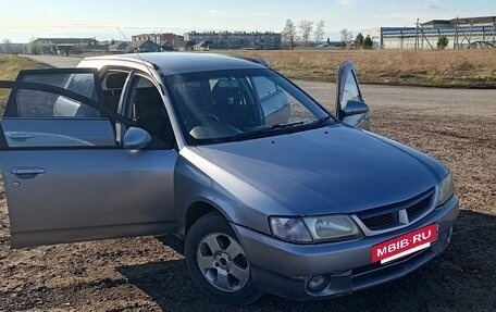Nissan Wingroad III, 2000 год, 245 000 рублей, 9 фотография