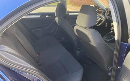 Volkswagen Jetta VI, 2015 год, 1 360 000 рублей, 16 фотография