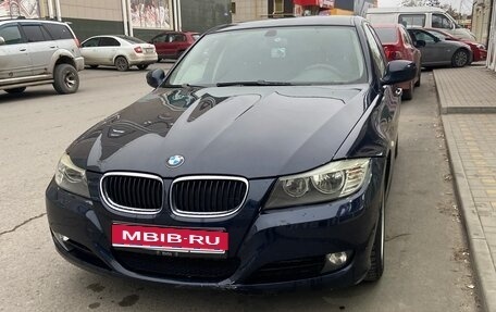 BMW 3 серия, 2009 год, 1 400 000 рублей, 1 фотография