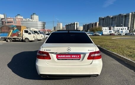 Mercedes-Benz E-Класс, 2012 год, 1 799 000 рублей, 26 фотография