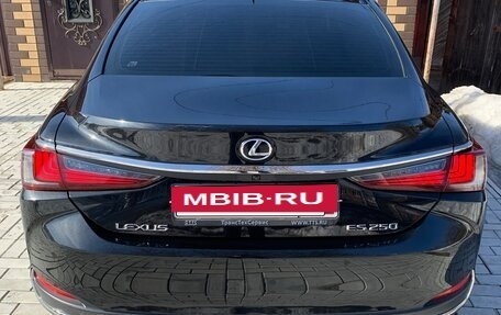 Lexus ES VII, 2020 год, 5 900 000 рублей, 18 фотография