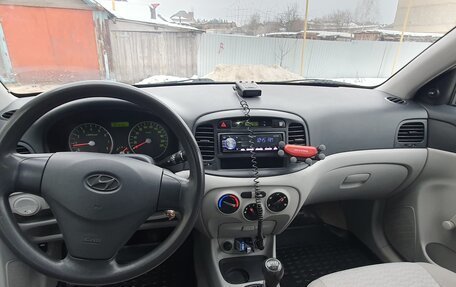 Hyundai Verna II, 2008 год, 420 000 рублей, 8 фотография
