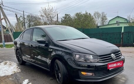Volkswagen Polo VI (EU Market), 2019 год, 1 250 000 рублей, 2 фотография