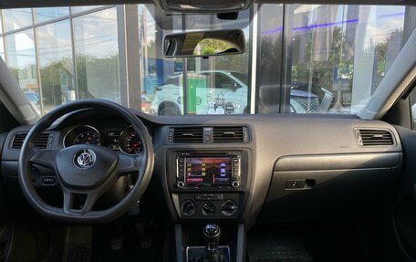 Volkswagen Jetta VI, 2016 год, 1 175 000 рублей, 10 фотография